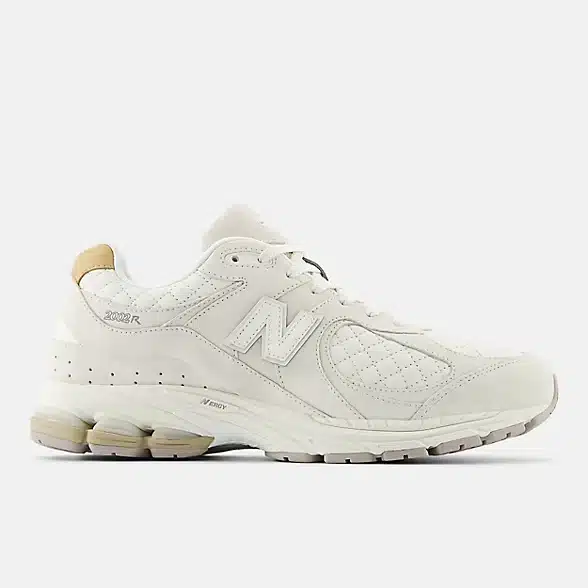 New Balance 2002R